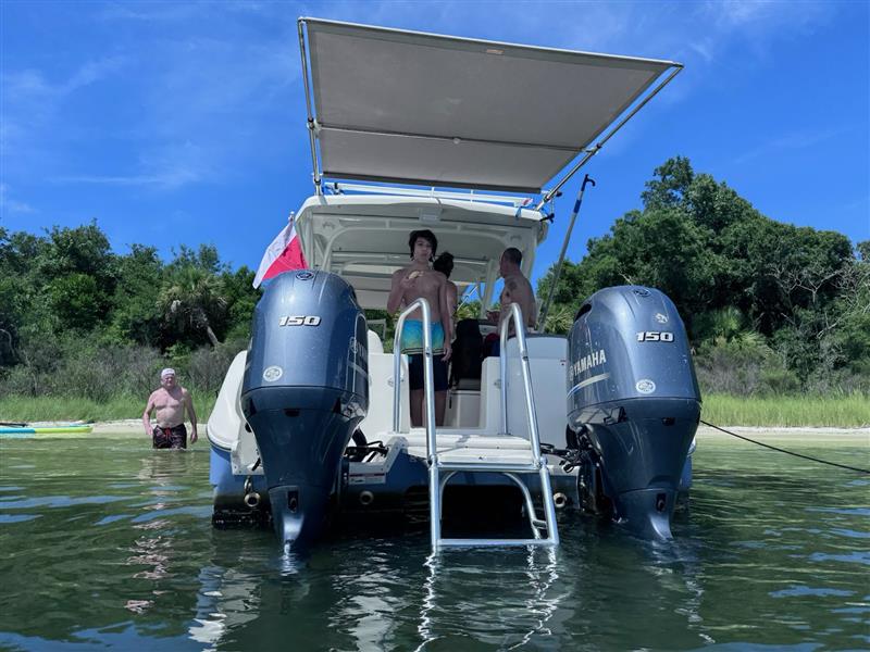 Easy access to water activit